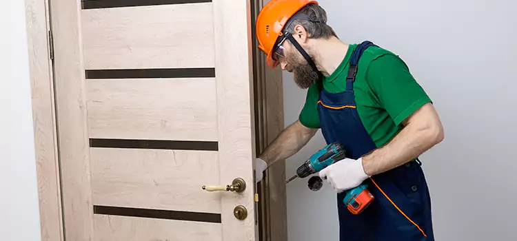 Replace Internal Door Handle with Lock Leander